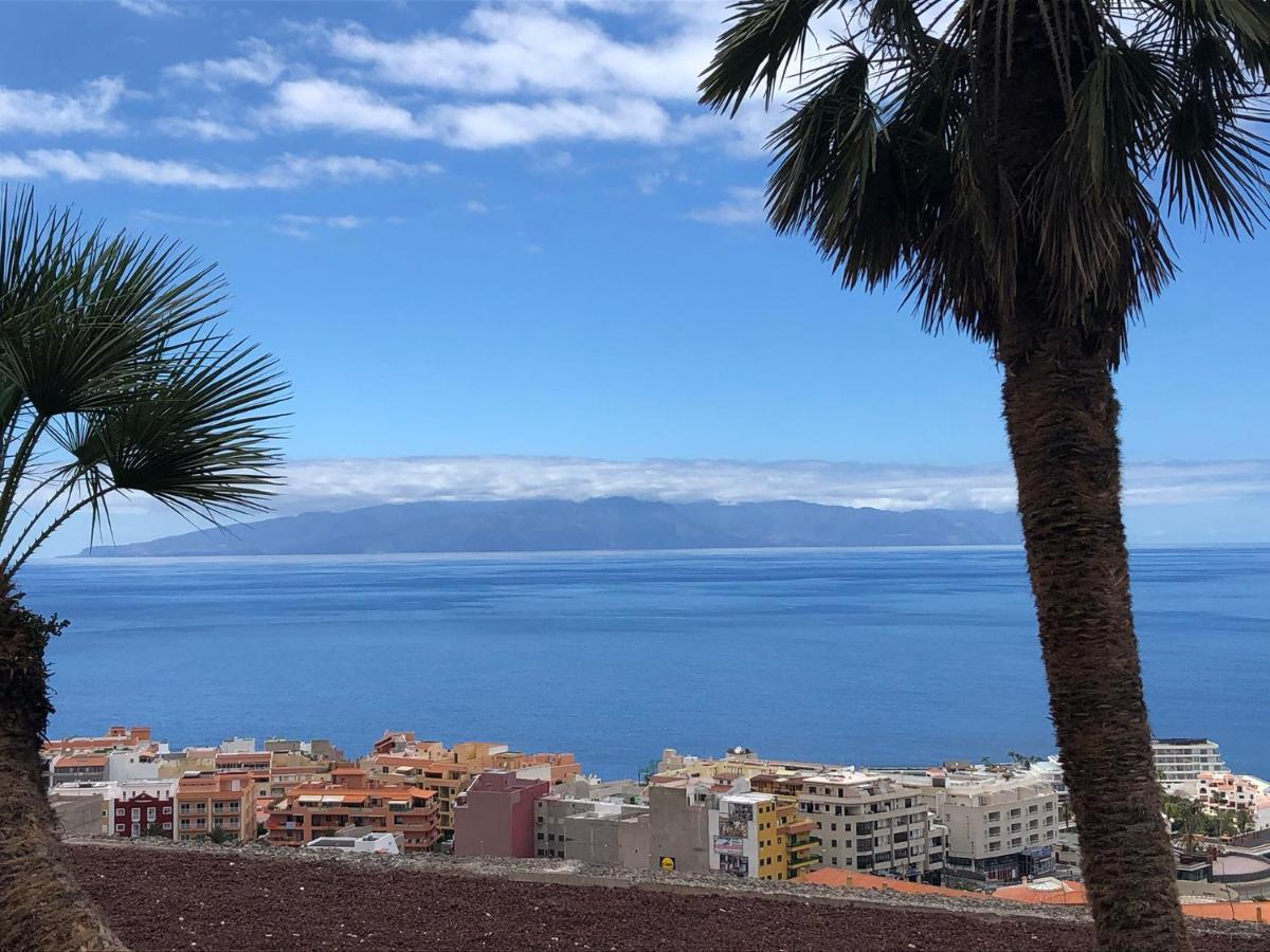 Nicole Gigantes By Estrella Del Norte * Puerto de Santiago (Tenerife)