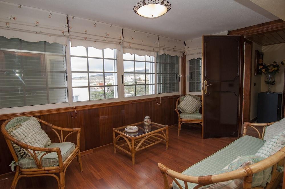 Hotel Casa Mercedes Ii 3*
