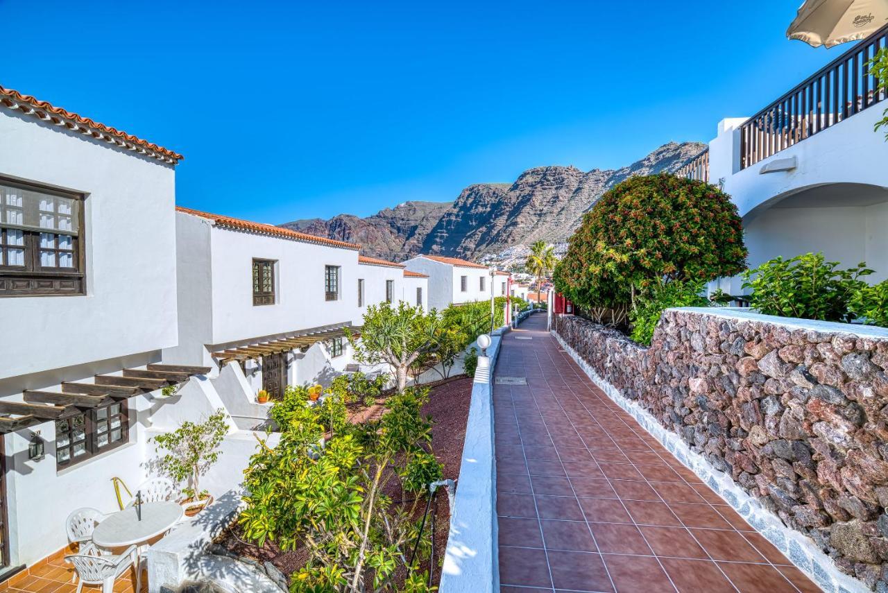 Ona Rosas 3* Puerto de Santiago (Tenerife)