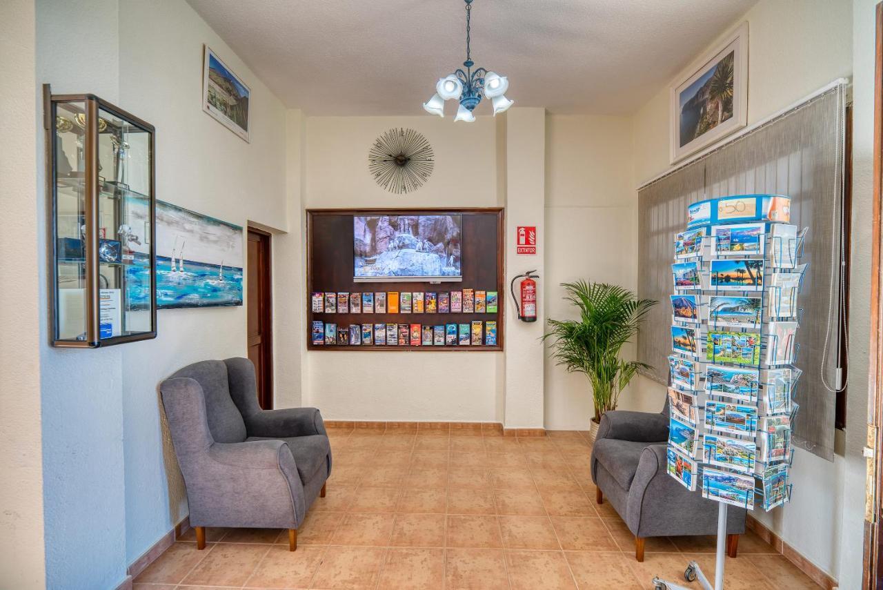Ona Rosas Appart hôtel 3*