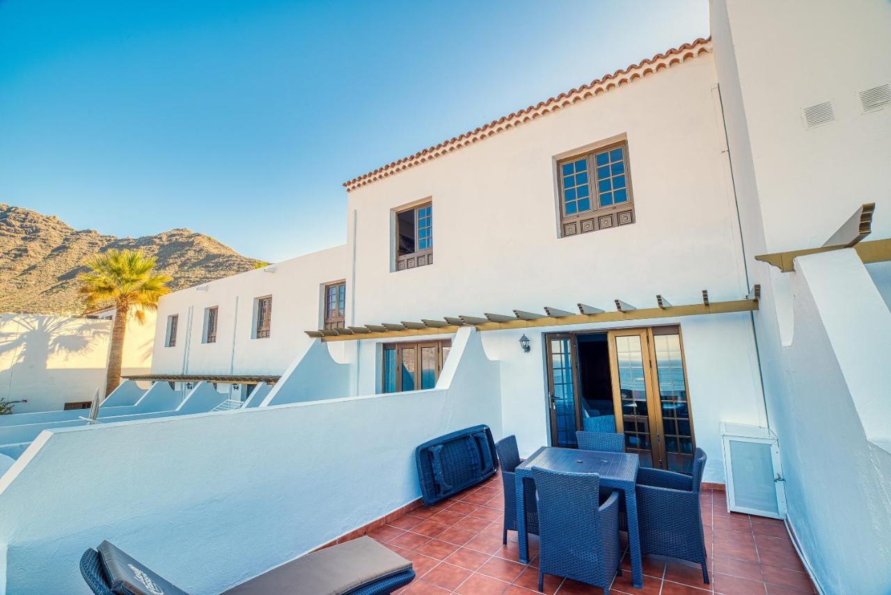 Ona Rosas Appart hôtel 3*