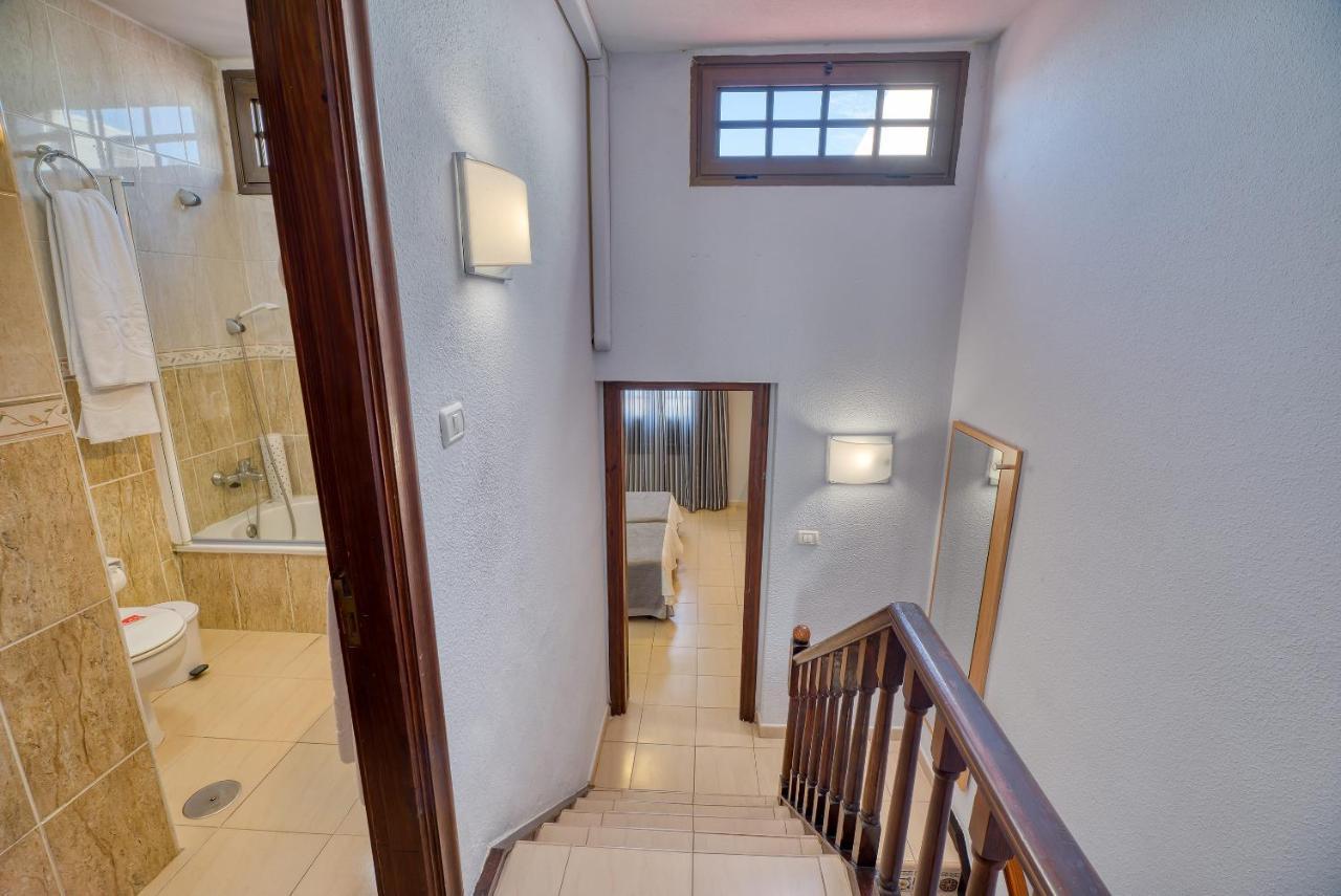 Ona Rosas Appart hôtel 3*