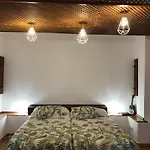 La Campana De Arriba