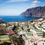 Apartamentos Balcon de Los Gigantes