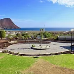 Ocean View Apartment With Large Terrace