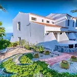 Villa 80 - Las Rosas - Casa fabulosa