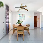 Family Apartment -3 Bedrooms And Rooftop