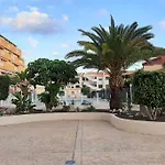 Playa Amarilla Apartment,Sea,Sun And Relax