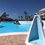 Rocas Del Mar Holiday Apartment