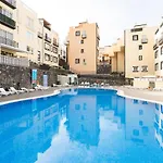 119 Seaview Rooftop By Sunkeyrents