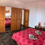 Naomi\'S House