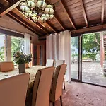 Finca Los Vinedos Casa Rural
