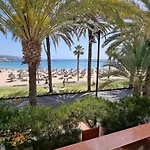 Duplex No 6 Directly At The Sea And Beach, Heated Pool, Wifi, Terrace