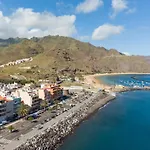 Home2Book Sea Front Las Teresitas Beach 1