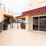 Home2Book Metro Tenerife, Private Pool & Bbq