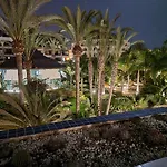 Studio No 2 Just 100 To Beach And Sea, Large Terrace, Heated Pool, Wifi, Aircondition For A Fee