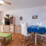 Park Santiago III 200 - Two Bed Overlooking Beach And Ocean