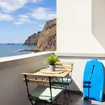 Home2Book Beach Front Sunny Paradise