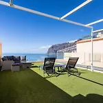 Spectacular Penthouse With Amazing Views