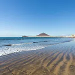 Home2Book Bright Apartment El Medano Beach