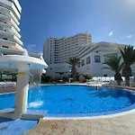 First Line Seaview Apartment