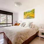 Santa Cruz Harbor Views: seaside prime location