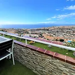 Luxury Penthouse, Best Sunset, Heated Pool, Fast Wifi