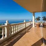 Luxusvilla Sol y Mar mit grandiosem Meerblick