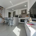 Panoramic Sea View Apartment