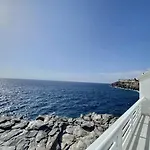 Dream In Blue Free Wifi