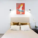 Black Cat Surf House 1 B