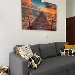 Sunny Apartment In The Heart Of Santa Cruz