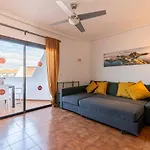 Apartamento con balcón y vistas al mar - Golf del Sur