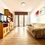 Apartamento Urb. Palmeras Del Sur Con Piscina