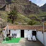 Traditional Canary Cottage In Masca