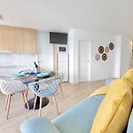 Coastal Vibe