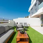 Explorer\'S Beach Apartment