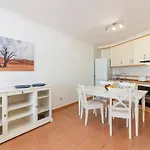 Homeforguest Apartamento En La Tejita Con Piscina, Terraza Y Wifi
