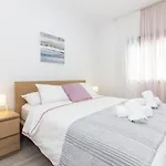 Homeforguest Amplio Apartamento En El Centro De Santa Cruz