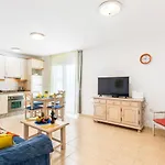 17 Los Cristianos Central By The Beach ,Wifi