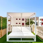 Bel Appartement Avec Grande Terrasse Independante