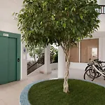 Gara\'S Apartment