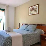 Luminoso Apartamento Con Piscina Y Parking