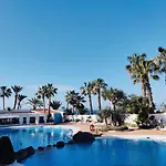Amarilla Golf 2C3