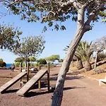 Home2Book Comfy Beachfront Radazul