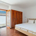 Beach House La Caleta