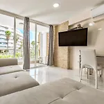 217 Elegant Vina Del Mar Pool View, Parking, Ac