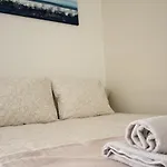 Luminoso Apartamento Con Piscina