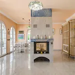 Gorgeous Golf Villa