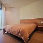 Brand New Apartment Surrounded By Tropical Gardens!